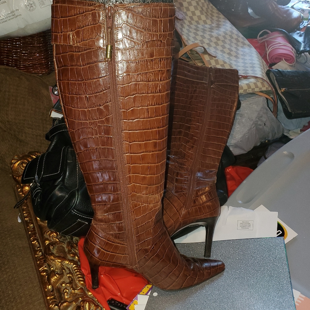 Used Brown Ralph Lauren boots